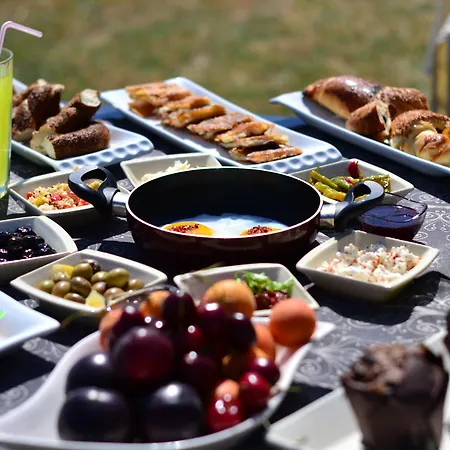 Cunda Basel 3* Ayvalı