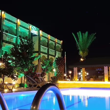 ホテル Cunda Basel Ayvalı