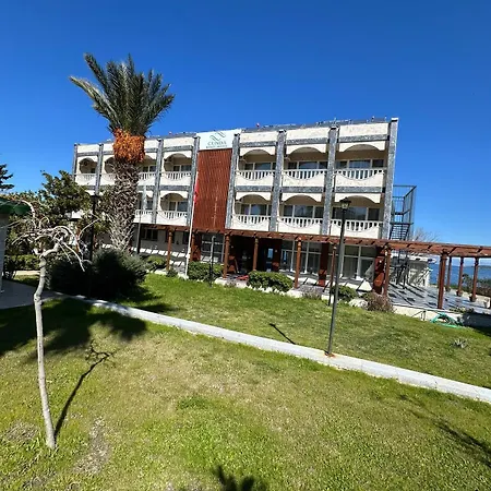 Cunda Basel Otel Ayvalı