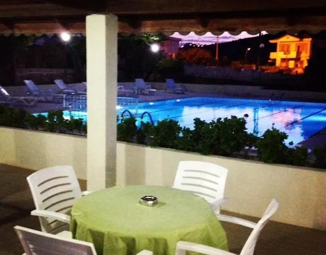 Cunda Basel Hotel Ayvalı